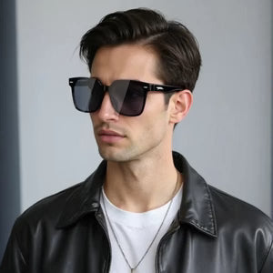 Smart Glasses Protect Eyesight ©